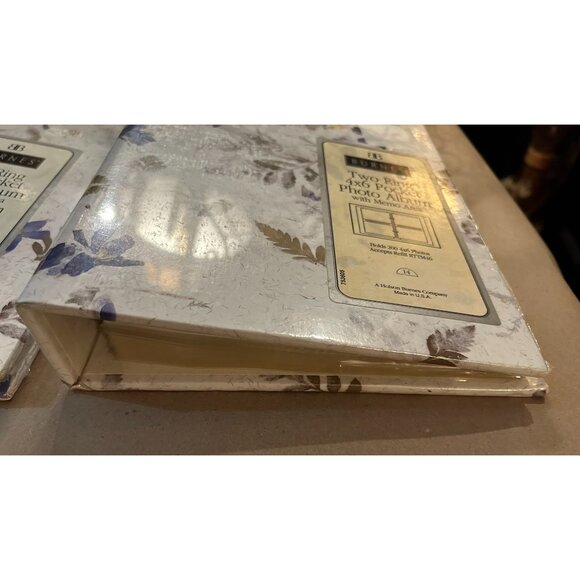 Burnes 4 X 6 Photo Album With Memo Area - Picture 3 of 3